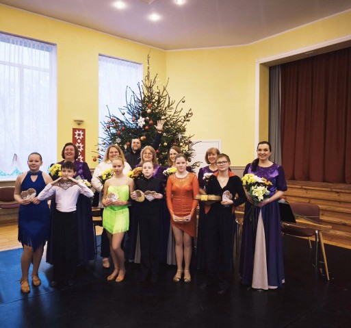 Sarīkojumu deju grupa “Andra deju skola”